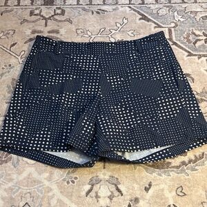 Spanx Navy Polka Dot Women's Shorts size medium sport casual with back pockets